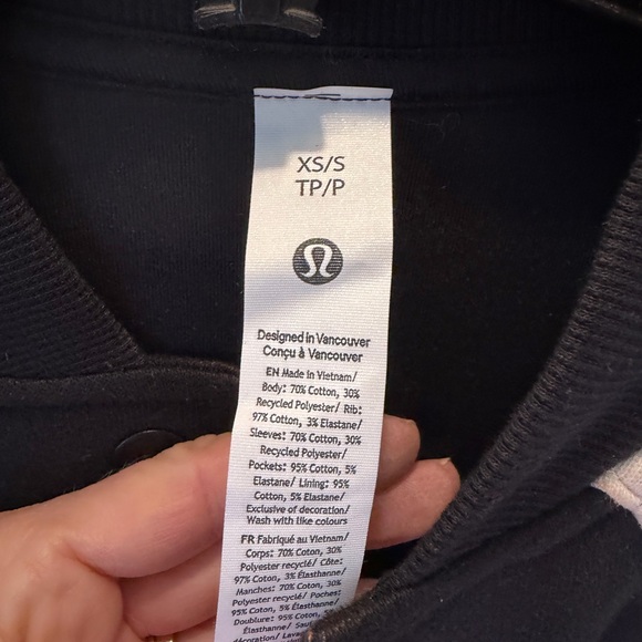 Lululemon Scuba Oversized Collegiate
Jacket *Graphic - Picture 3 of 7